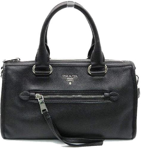 prada vitello phenix bauletto nero|Prada .